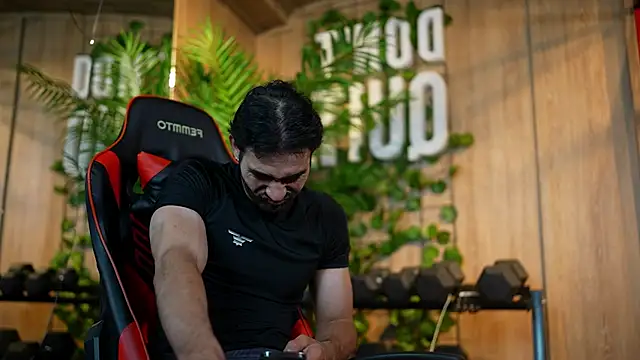 Austin bolt online show from 11, 12, 2024