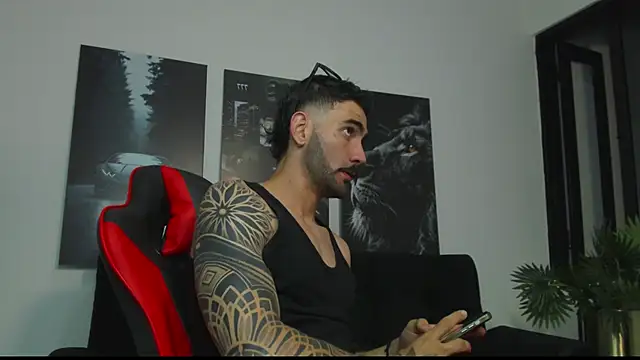 Austin bolt online show from 5, 2, 2025