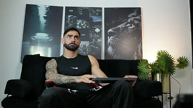 Austin bolt online show from 27, 9, 2025