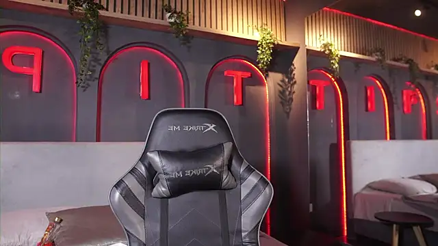 Austin bolt online show from 28, 4, 2026