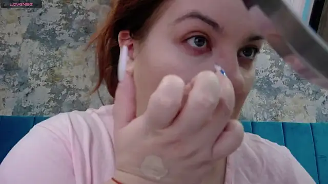 MelanieBrownn online show from 11, 1, 2025