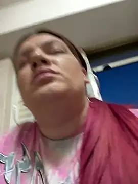 MelanieBrownn online show from 12, 3, 2025