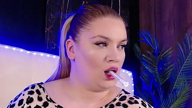 MelanieBrownn online show from 22, 4, 2026