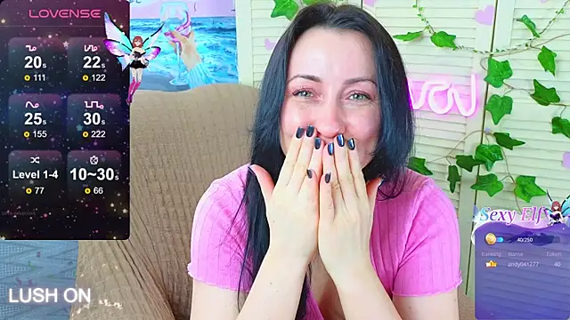 Roxyy Star online show from 5, 2, 2025