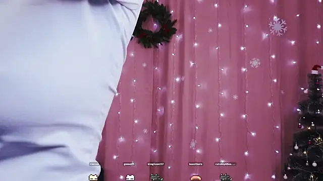 KimWilli online show from 10, 12, 2024