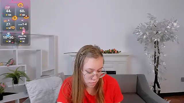 LayriantaVee online show from 9, 3, 2025