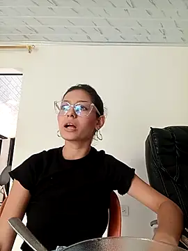 Ary-18 online show from 20, 9, 2025