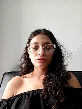 Ary-18 online show from 5, 12, 2025