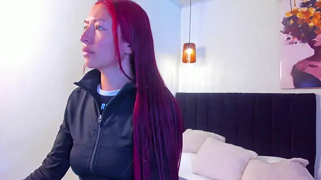 Scarlett  bell online show from 29, 9, 2025