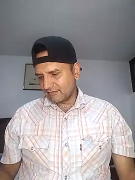 RogueTraveler online show from 20, 10, 2025