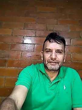 RogueTraveler online show from 6, 3, 2026