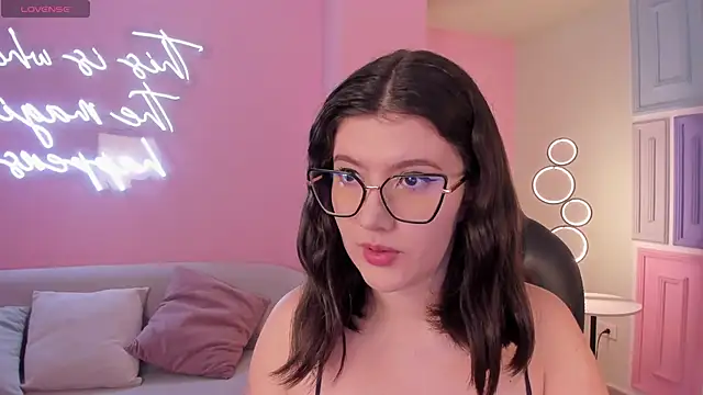 AmberFarrell online show from 9, 2, 2026