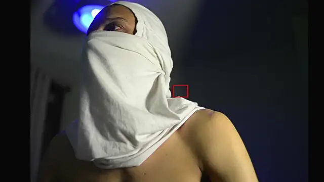 Snapshot of villanocat chatting on 13, 11, 2025 villanocat online show from 13, 11, 2025