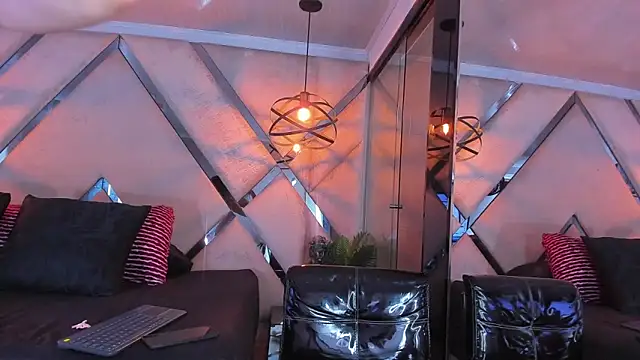 Liah Grey8 online show from 28, 2, 2026