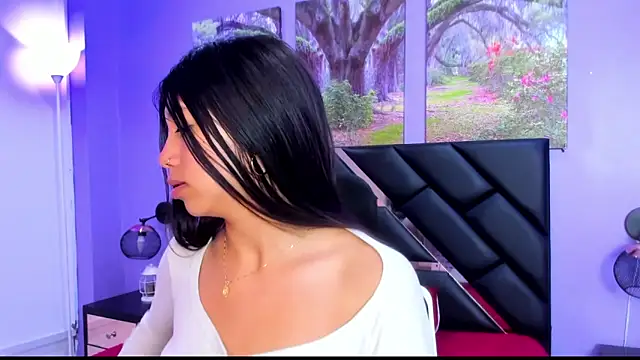 KimberlyVillaLobos online show from 19, 9, 2025