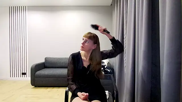 Snapshot of Daniella_Lorente chatting on 8, 1, 2025 Daniella Lorente online show from 8, 1, 2025