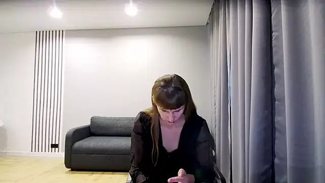 Snapshot of Daniella_Lorente chatting on 11, 1, 2025 Daniella Lorente online show from 11, 1, 2025