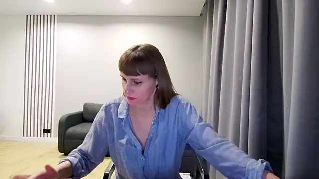 Snapshot of Daniella_Lorente chatting on 14, 1, 2025 Daniella Lorente online show from 14, 1, 2025