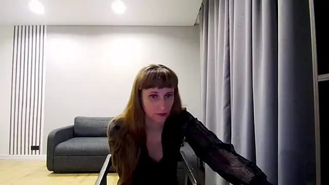 Snapshot of Daniella_Lorente chatting on 14, 2, 2025 Daniella Lorente online show from 14, 2, 2025