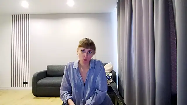 Snapshot of Daniella_Lorente chatting on 26, 2, 2025 Daniella Lorente online show from 26, 2, 2025