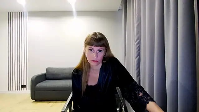 Snapshot of Daniella_Lorente chatting on 21, 3, 2025 Daniella Lorente online show from 21, 3, 2025