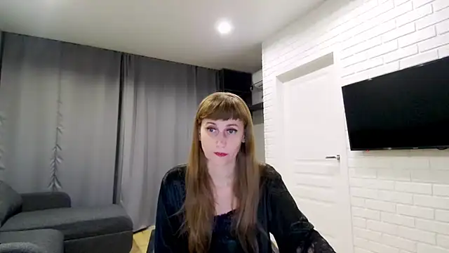 Snapshot of Daniella_Lorente chatting on 28, 10, 2025 Daniella Lorente online show from 28, 10, 2025