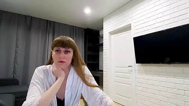 Daniella Lorente online show from 6, 4, 2026