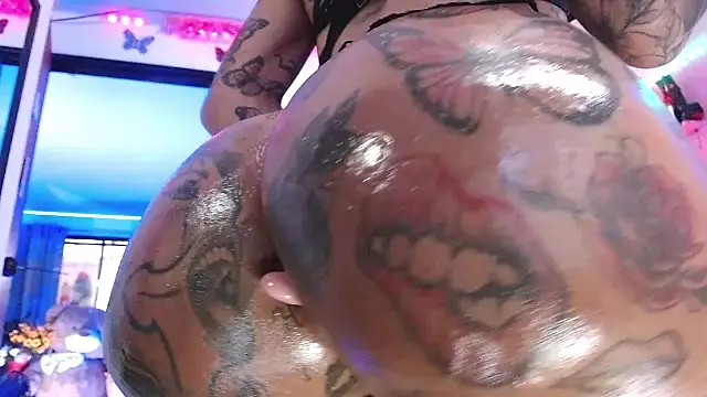 goddess BigassCock online show from 25, 4, 2026