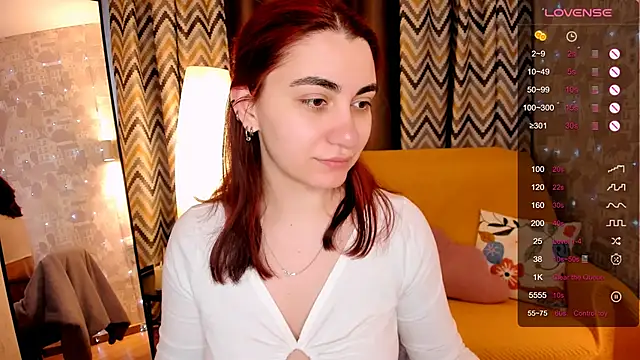 hannacheekss  online show from 23, 4, 2026