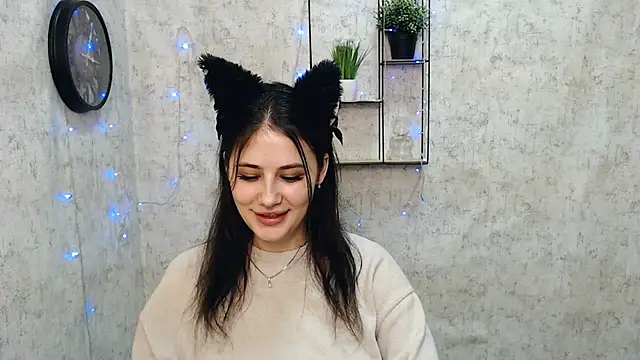 AliceSexyyy  online show from 30, 1, 2025