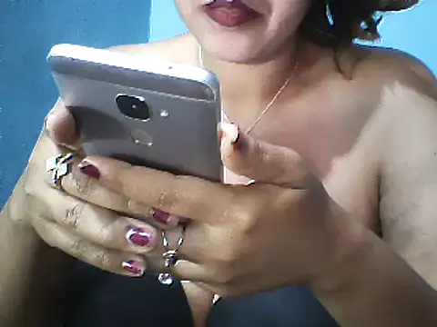 layanah12 online show from 14, 2, 2025