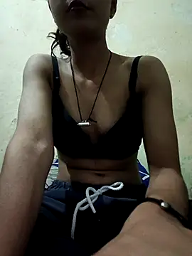 Snapshot of pikubaby chatting on 1, 5, 2026 pikubaby online show from 1, 5, 2026