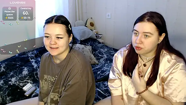 Snapshot of BettyandRich_ chatting on 11, 1, 2025 BettyandRich online show from 11, 1, 2025