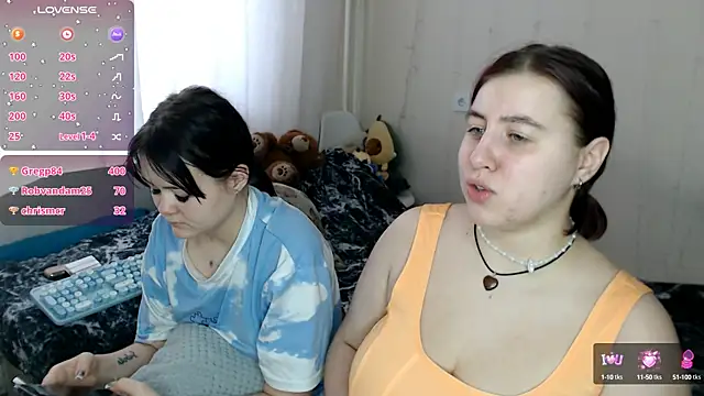 Snapshot of BettyandRich_ chatting on 15, 2, 2025 BettyandRich online show from 15, 2, 2025