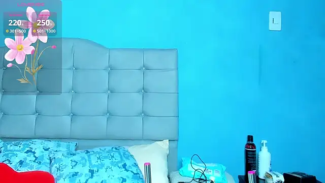 Selenakyle92  online show from 24, 1, 2025