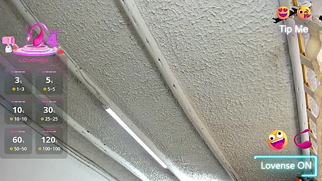 Selenakyle92  online show from 8, 10, 2025