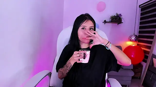 yenny garcia online show from 11, 11, 2025