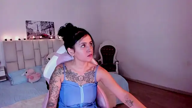 yenny garcia online show from 25, 7, 2026