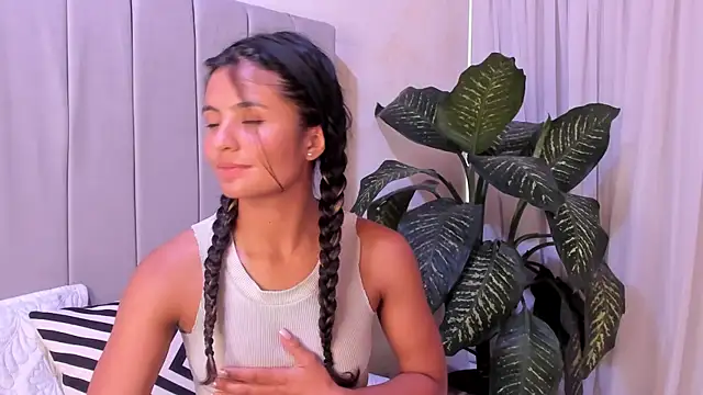 Snapshot of Mindy_sweety chatting on 25, 2, 2025 Mindy sweety online show from 25, 2, 2025