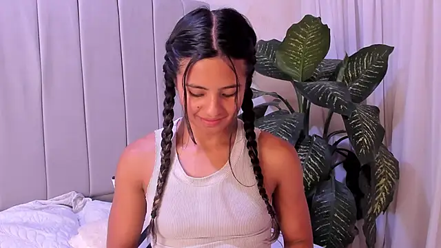 Snapshot of Mindy_sweety chatting on 25, 2, 2025 Mindy sweety online show from 25, 2, 2025