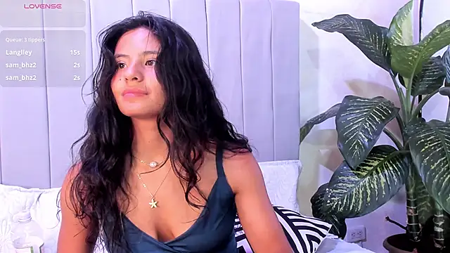 Snapshot of Mindy_sweety chatting on 10, 3, 2025 Mindy sweety online show from 10, 3, 2025