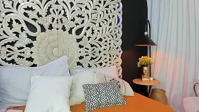 Snapshot of Mindy_sweety chatting on 3, 10, 2025 Mindy sweety online show from 3, 10, 2025