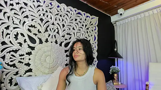 Snapshot of Mindy_sweety chatting on 20, 10, 2025 Mindy sweety online show from 20, 10, 2025