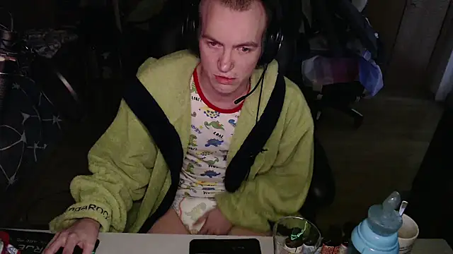 BabyDracoDarkfang online show from 12, 5, 2026