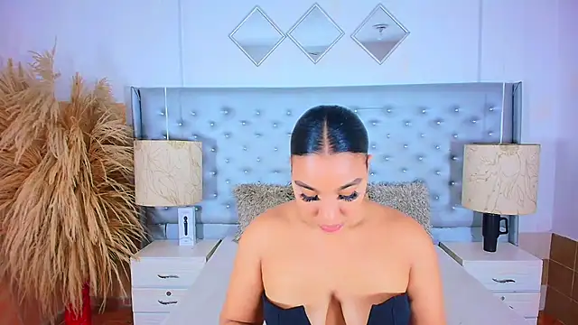 EileenBenzon online show from 27, 11, 2025