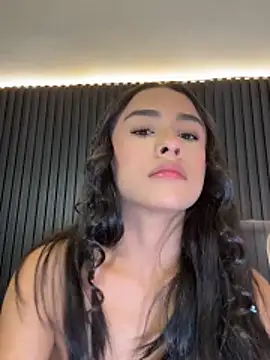 Lil eva2 online show from 14, 4, 2026