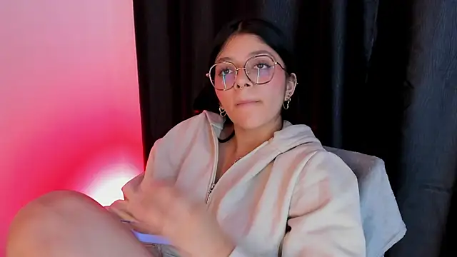 Snapshot of lana_dol chatting on 19, 2, 2025 lana dol online show from 19, 2, 2025