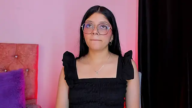 Snapshot of lana_dol chatting on 22, 2, 2025 lana dol online show from 22, 2, 2025