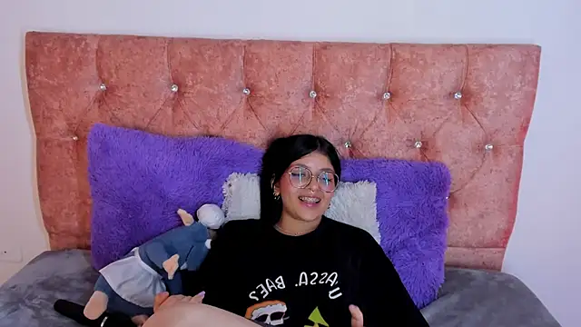 Snapshot of lana_dol chatting on 27, 2, 2025 lana dol online show from 27, 2, 2025