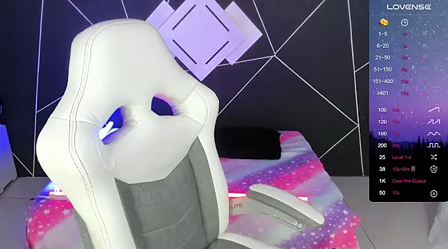 Snapshot of sofiakey chatting on 30, 12, 2024 sofiakey online show from 30, 12, 2024